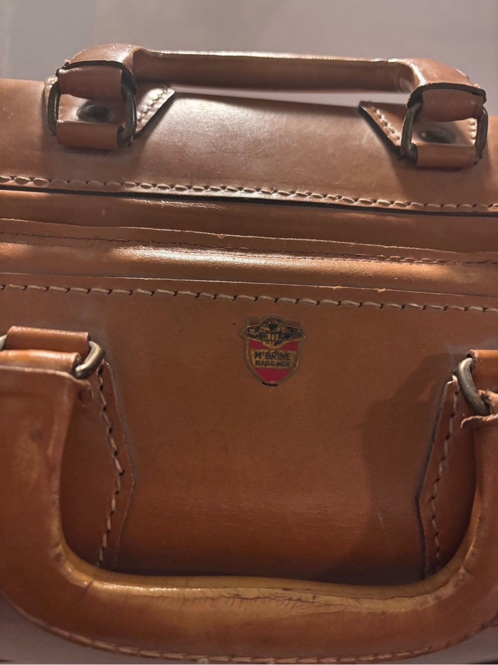 Vintage 1940s/1950s McBrine Baggage Tan Train Case Overnight Luggage 18" - Picture 7 of 8